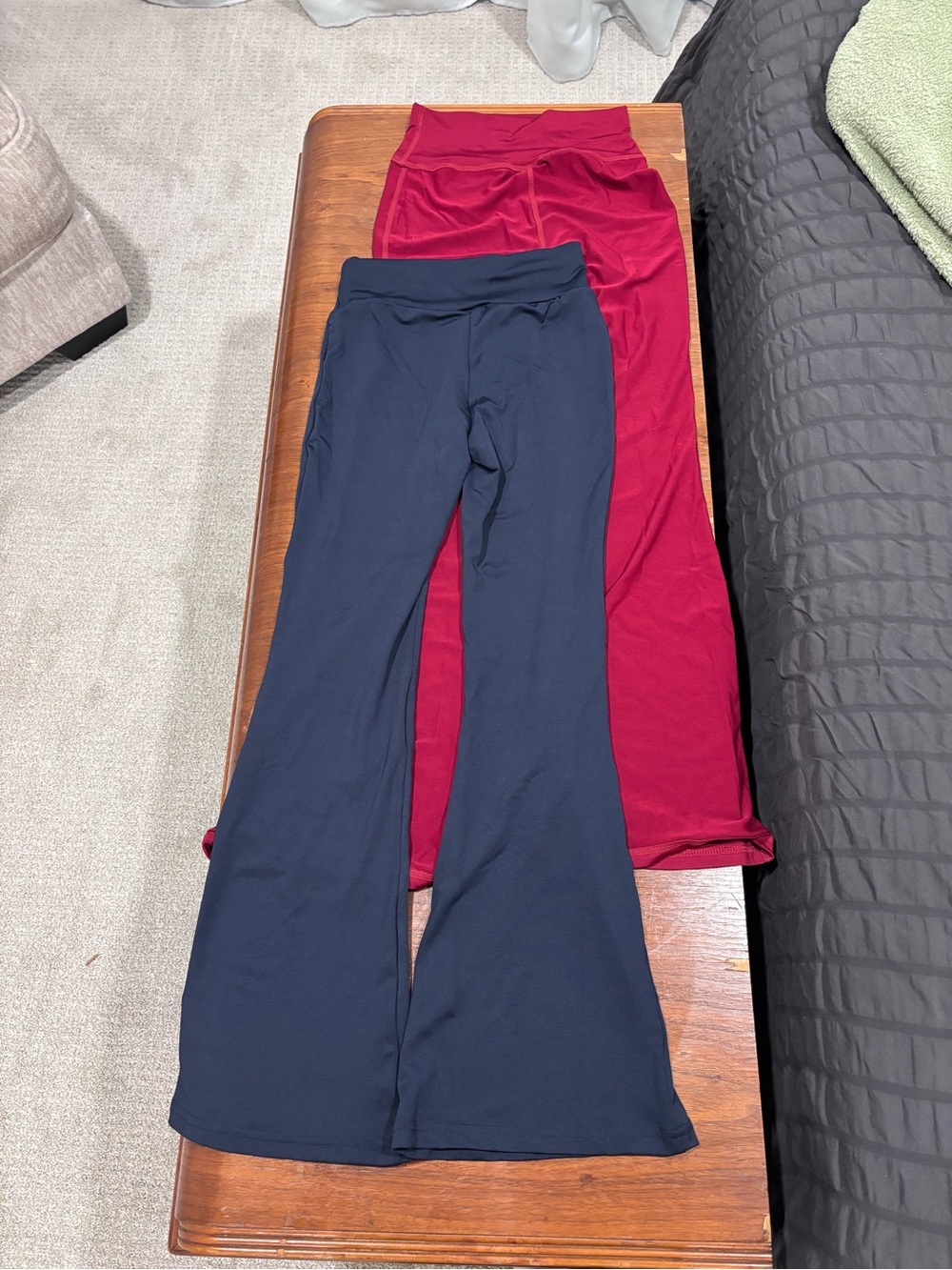 Girls' Large Flared Leggings — Navy and Burgundy
